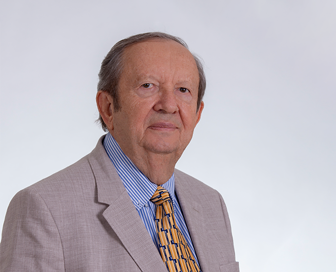 Vasile Baltac 博士